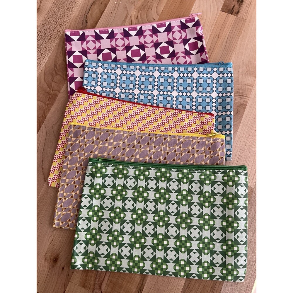 Pencil Case Portable Travel Gift Multifunctional Bag Set of 5 - Quilt Patterns